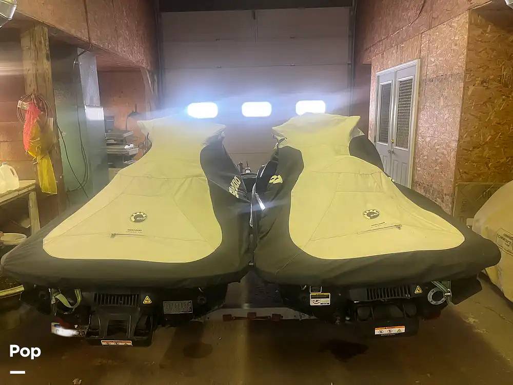 Slide: The Image of Sea-Doo RXP 300, 2013 Sea-Doo RXP 260 2016 - 15149891