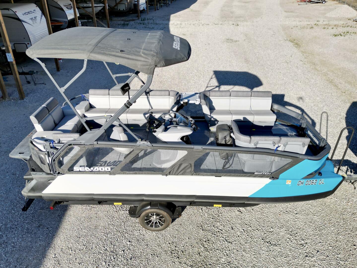 Slide: The Image of Sea-Doo Switch 21 Cruise-Sport 230 2022 - 5176075