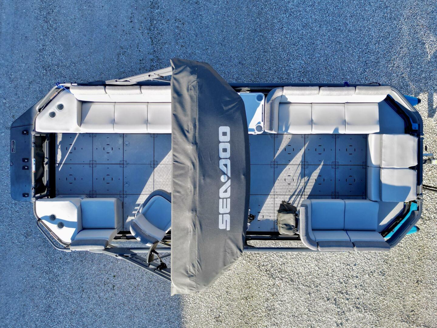 Slide: The Image of Sea-Doo Switch 21 Cruise-Sport 230 2022 - 5176089