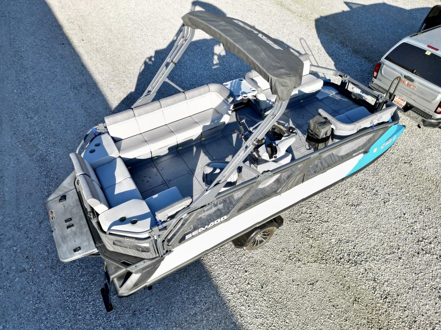 Slide: The Image of Sea-Doo Switch 21 Cruise-Sport 230 2022 - 5176092