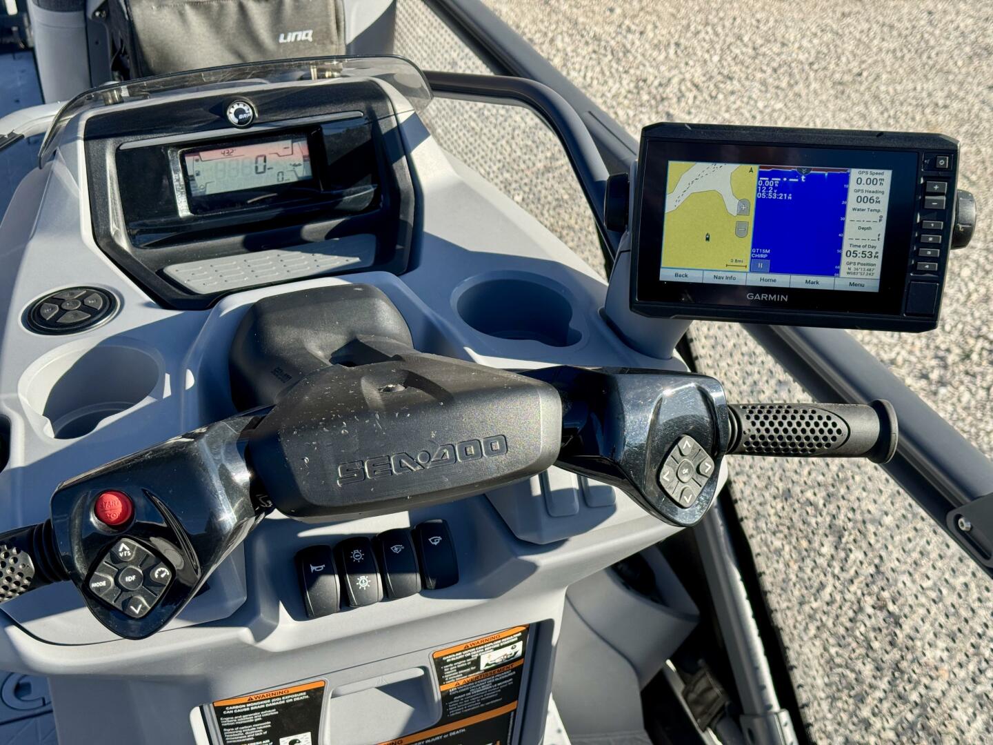 Slide: The Image of Sea-Doo Switch 21 Cruise-Sport 230 2022 - 5176123
