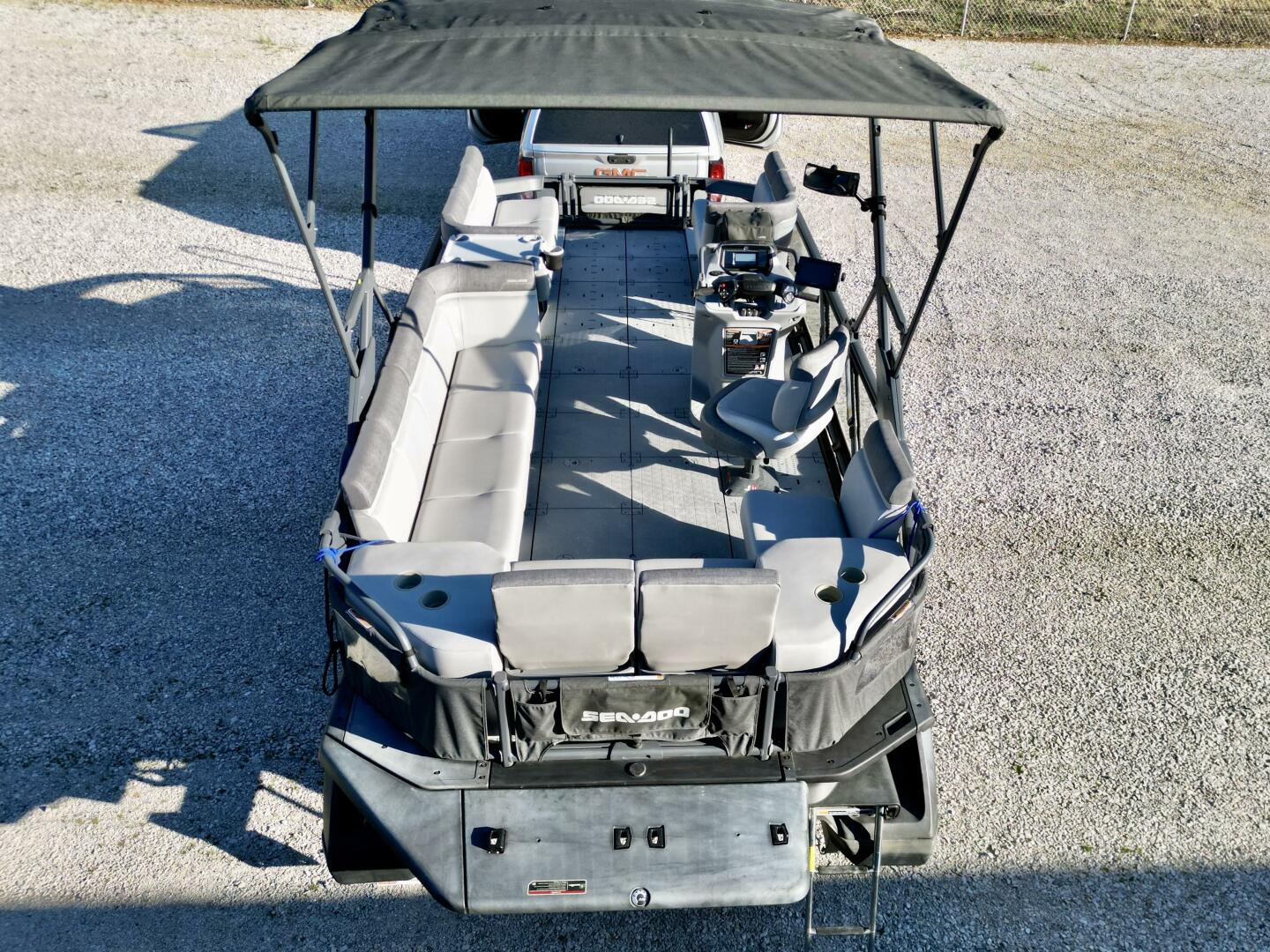 Slide: The Image of Sea-Doo Switch 21 Cruise-Sport 230 2022 - 5176078