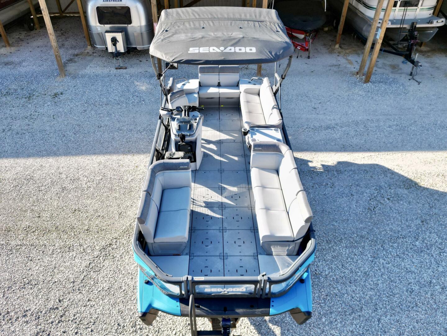 Slide: The Image of Sea-Doo Switch 21 Cruise-Sport 230 2022 - 5176082