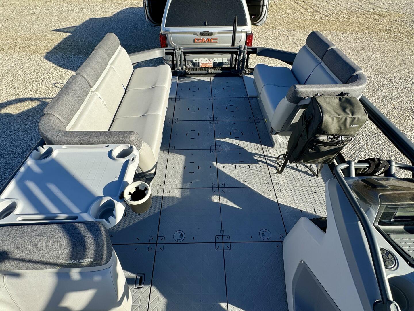 Slide: The Image of Sea-Doo Switch 21 Cruise-Sport 230 2022 - 5176114