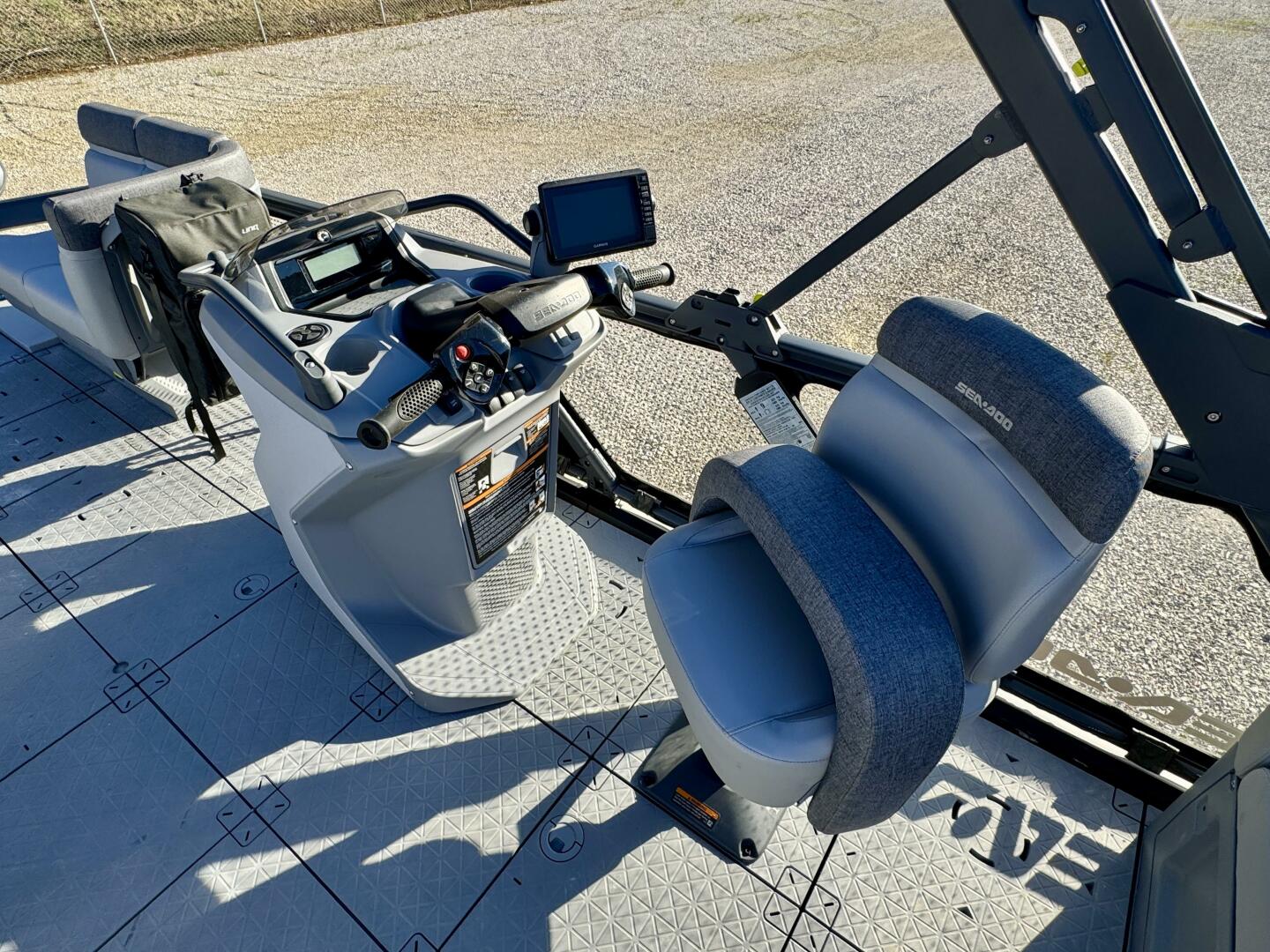 Slide: The Image of Sea-Doo Switch 21 Cruise-Sport 230 2022 - 5176119