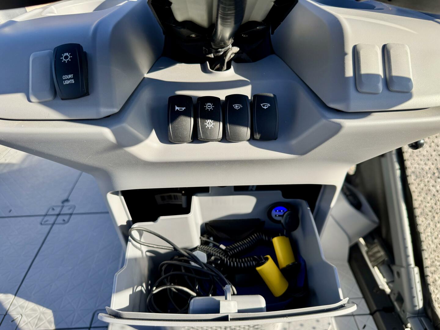 Slide: The Image of Sea-Doo Switch 21 Cruise-Sport 230 2022 - 5176127