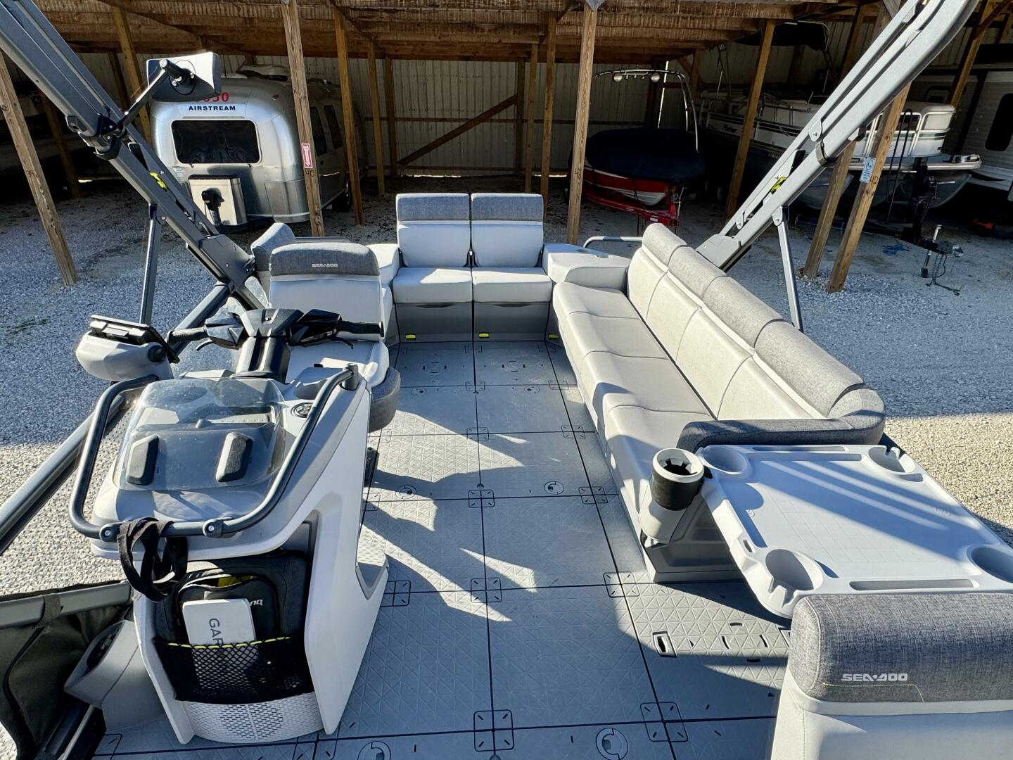 Slide: The Image of Sea-Doo Switch 21 Cruise-Sport 230 2022 - 5176131