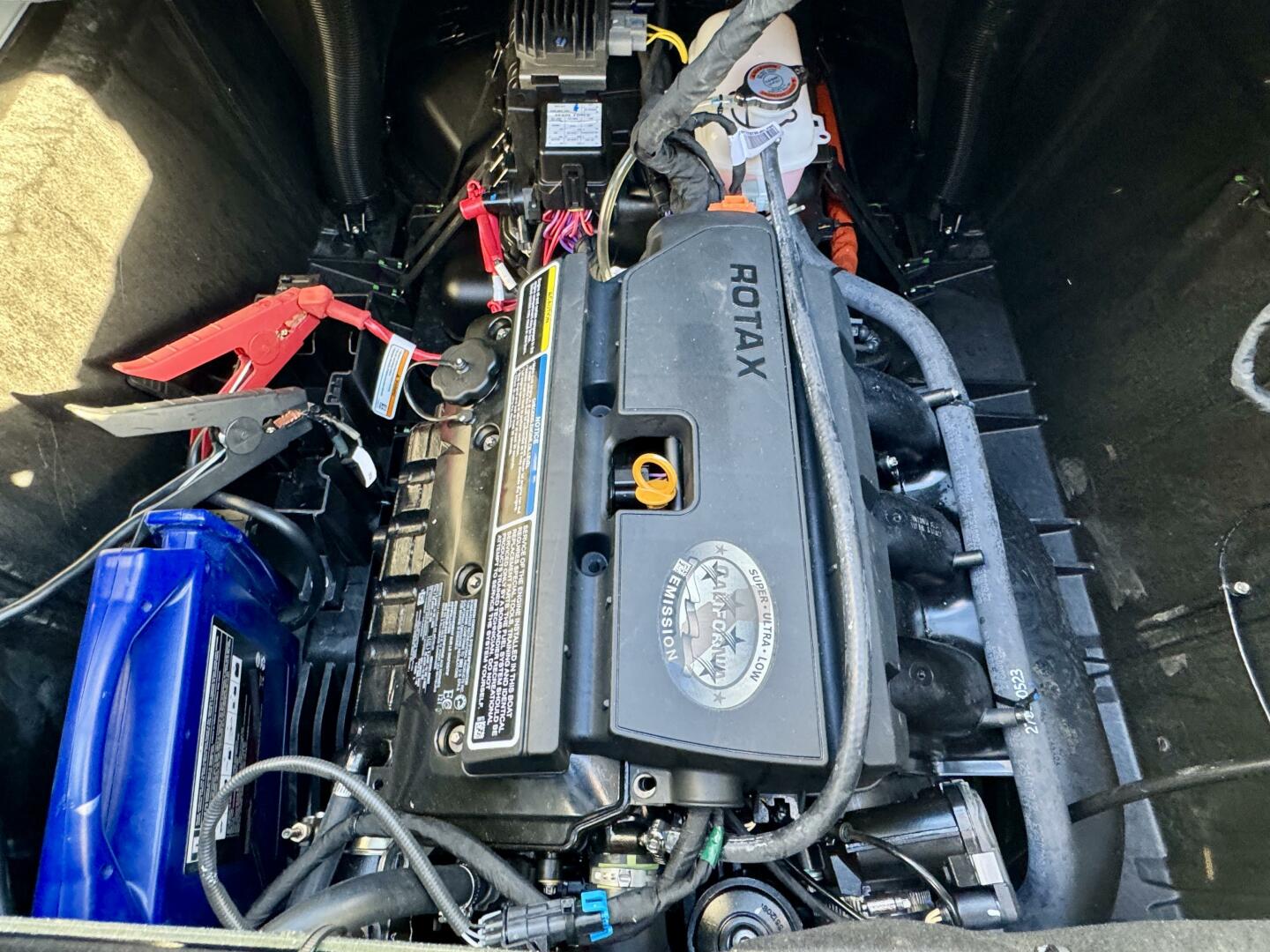 Slide: The Image of Sea-Doo Switch 21 Cruise-Sport 230 2022 - 5176142