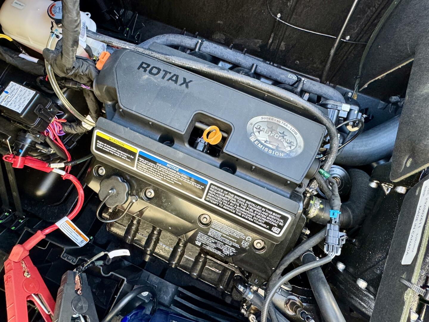 Slide: The Image of Sea-Doo Switch 21 Cruise-Sport 230 2022 - 5176143