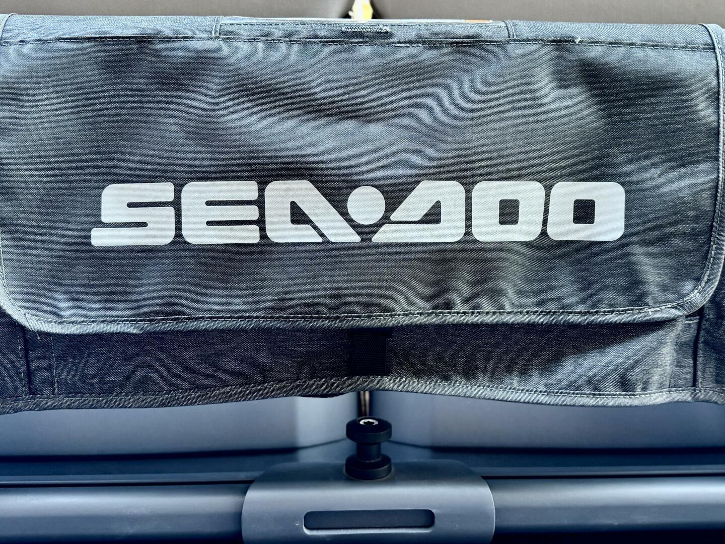 Slide: The Image of Sea-Doo Switch 21 Cruise-Sport 230 2022 - 5176201