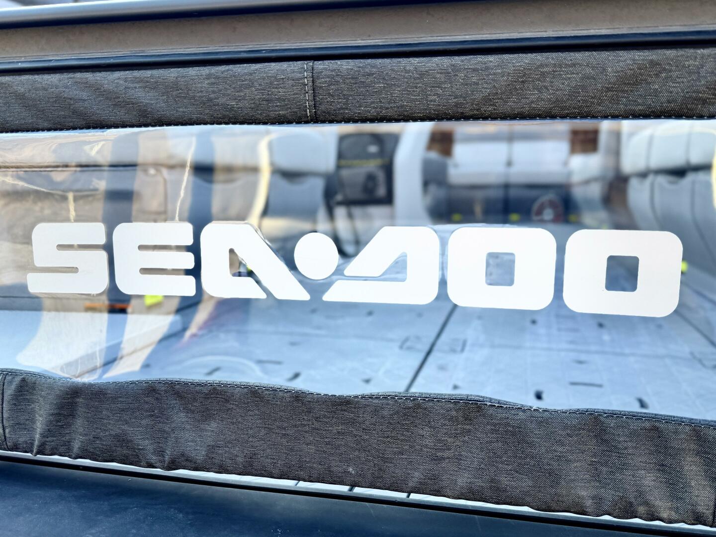 Slide: The Image of Sea-Doo Switch 21 Cruise-Sport 230 2022 - 5176210