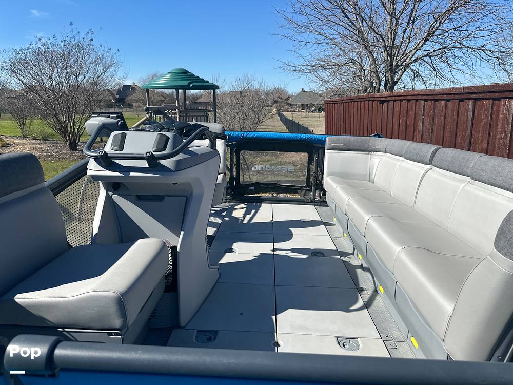 Slide: The Image of Sea-Doo Switch Compact 2022 - 13844637