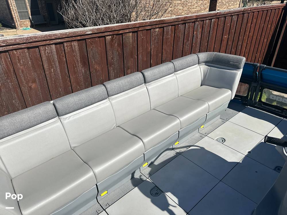 Slide: The Image of Sea-Doo Switch Compact 2022 - 13844644