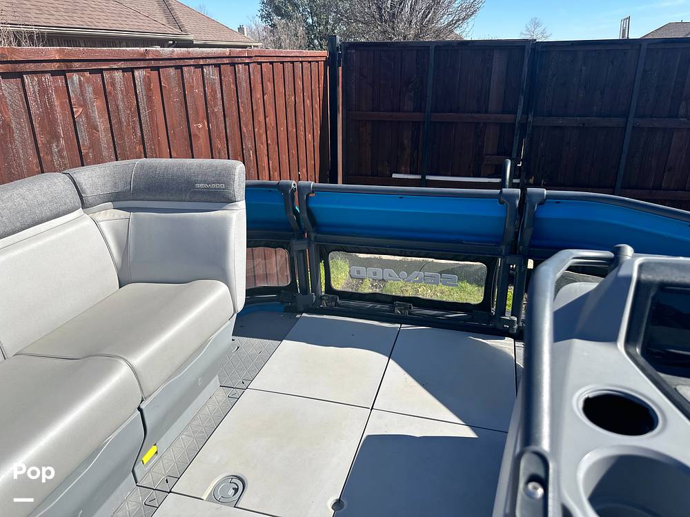 Slide: The Image of Sea-Doo Switch Compact 2022 - 13844650