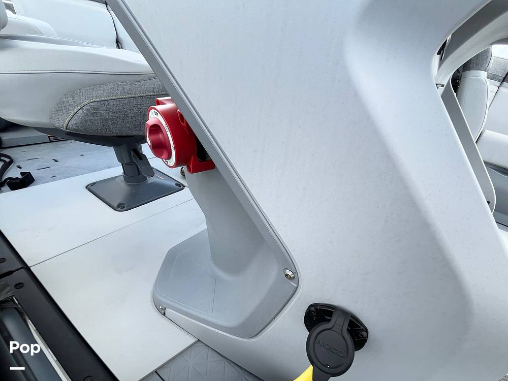 Slide: The Image of Battery Switch - 15746098