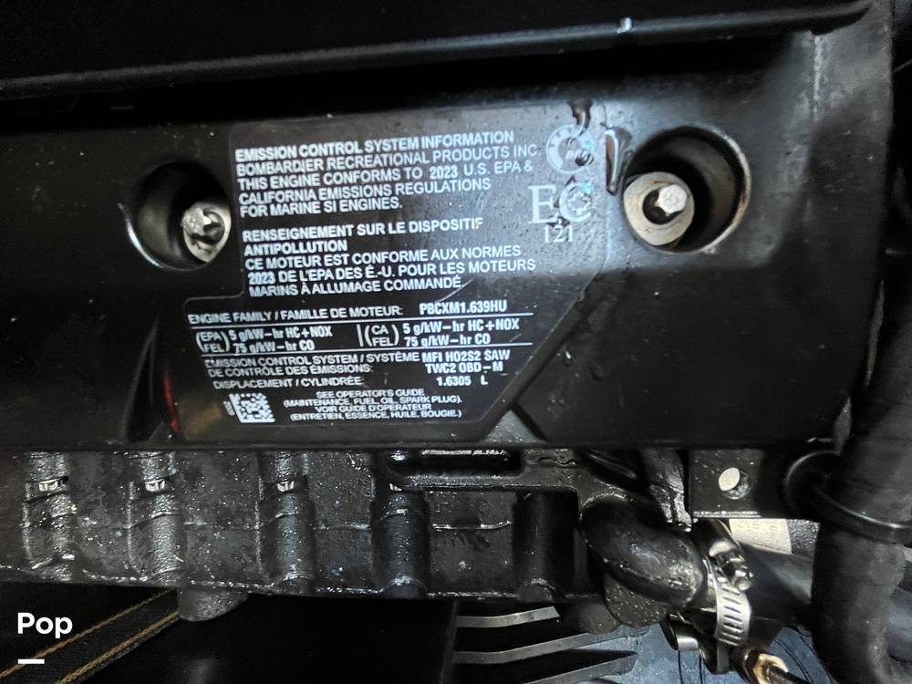 Slide: The Image of Sea-Doo Switch Cruise 18 2023 - 15746115