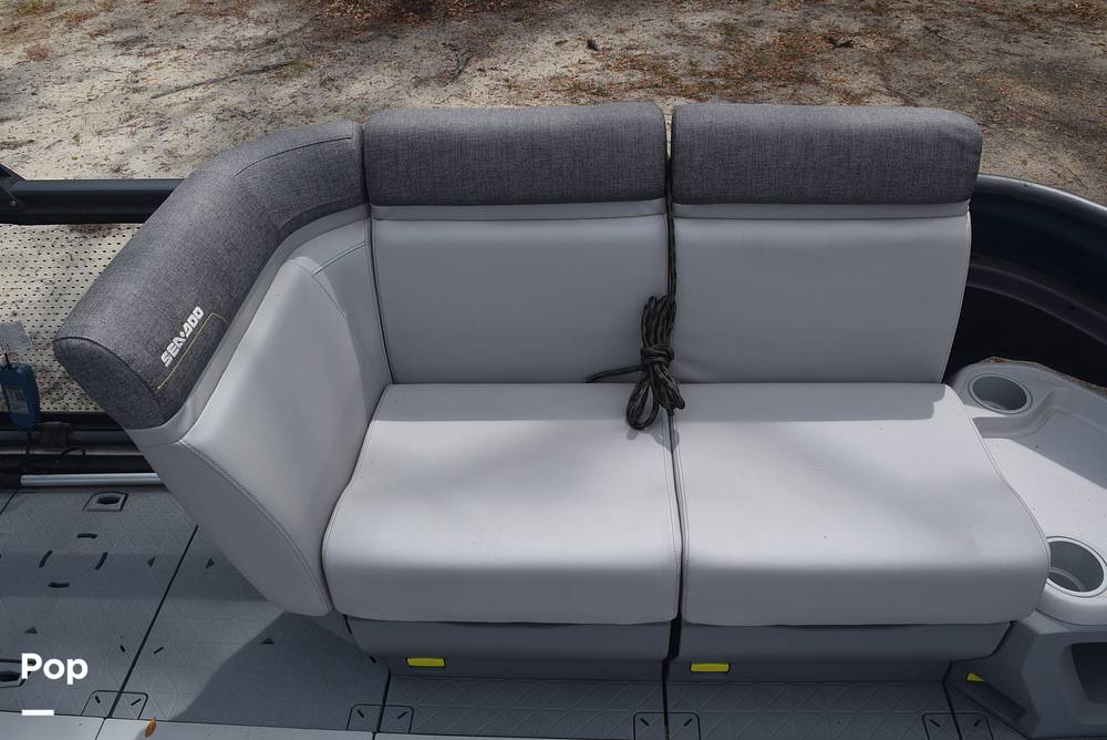 Slide: The Image of Sea-Doo Switch Cruise 18 2024 - 15242666