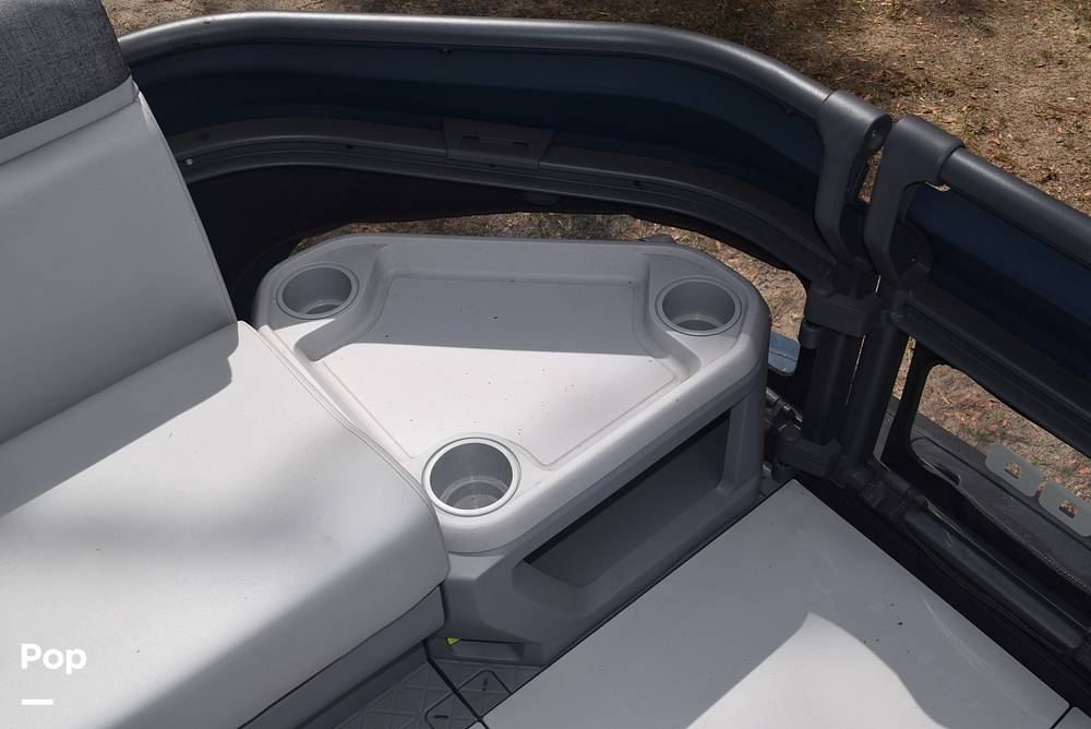 Slide: The Image of Beverage Holders - 15242665