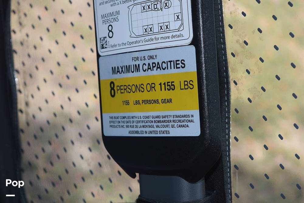 Slide: The Image of Sea-Doo Switch Cruise 18 2024 - 15242581
