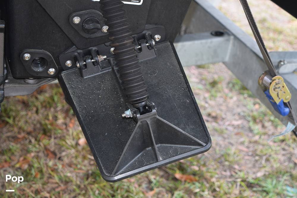 Slide: The Image of Trim Tabs - 15242625