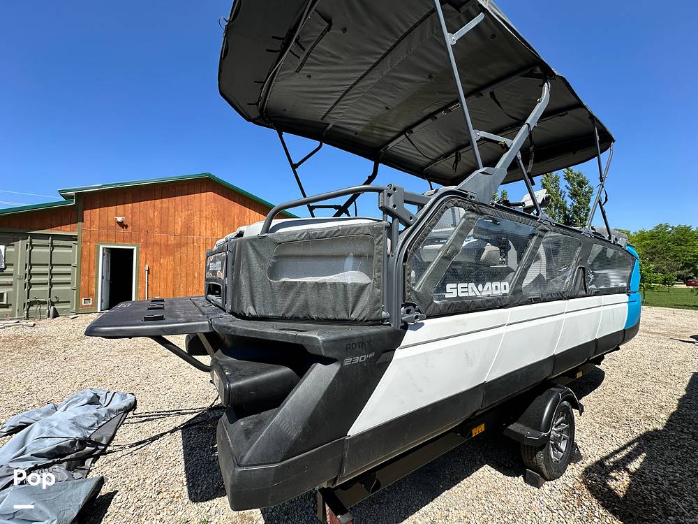 Slide: The Image of Sea-Doo Switch Cruise 21 2023 - 15515037