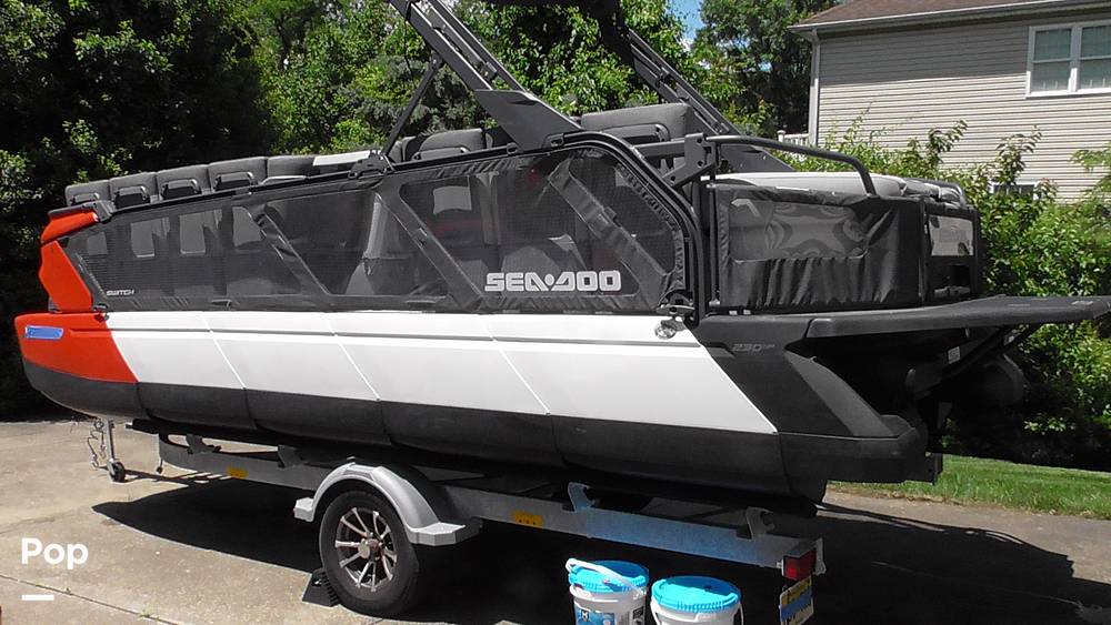 Slide: The Image of Sea-Doo Switch Cruise 21 2023 - 15489169