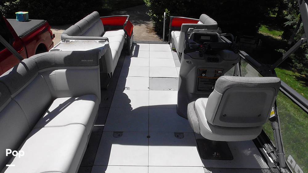 Slide: The Image of Sea-Doo Switch Cruise 21 2023 - 15489236