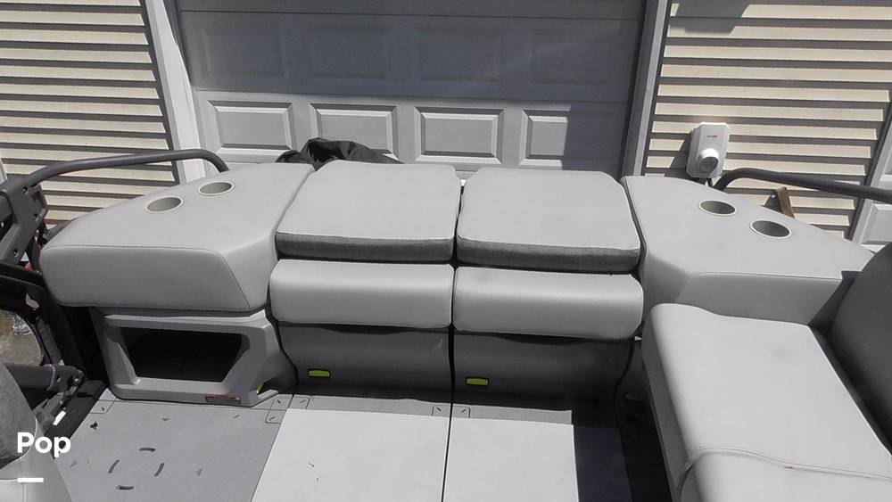 Slide: The Image of Sea-Doo Switch Cruise 21 2023 - 15489244