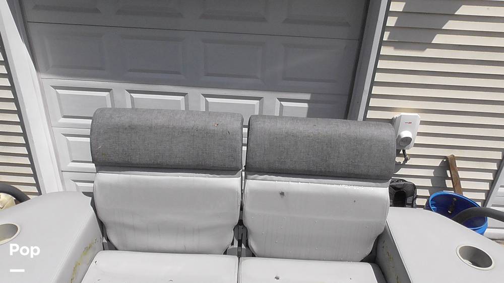 Slide: The Image of Sea-Doo Switch Cruise 21 2023 - 15489249