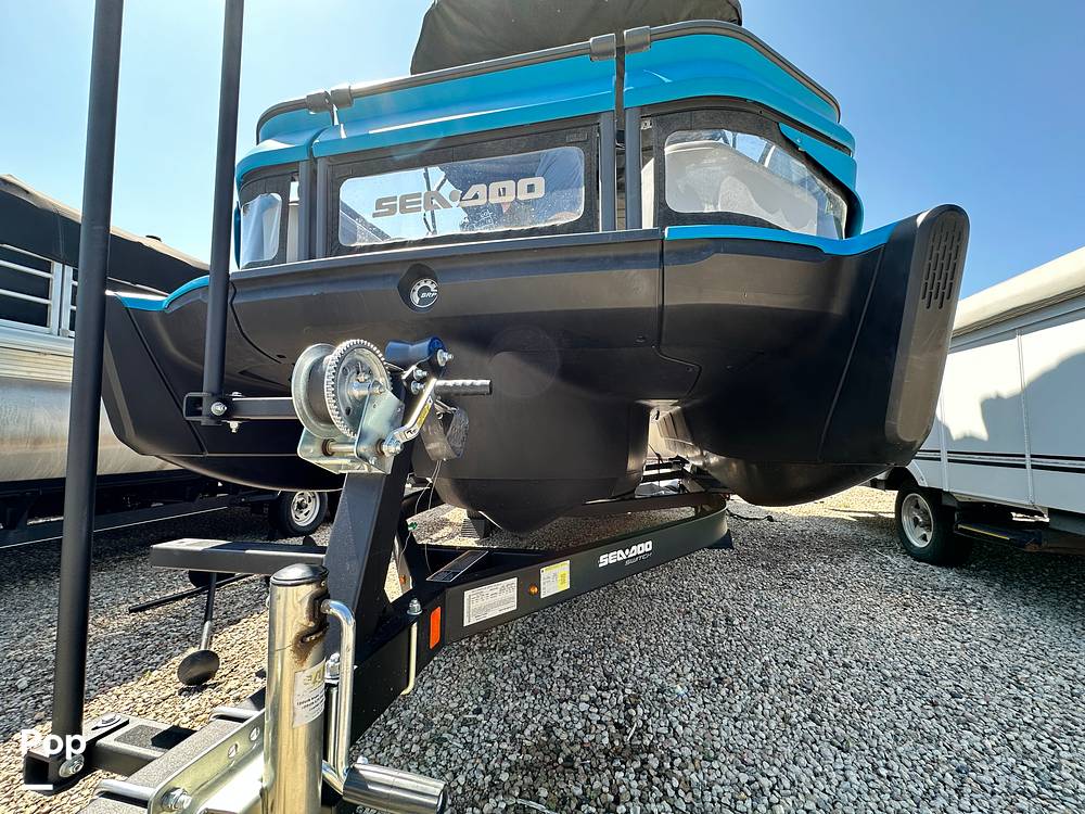 Slide: The Image of Sea-Doo Switch Cruise 21 2023 - 15515024