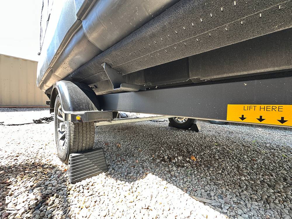 Slide: The Image of Sea-Doo Switch Cruise 21 2023 - 15515026