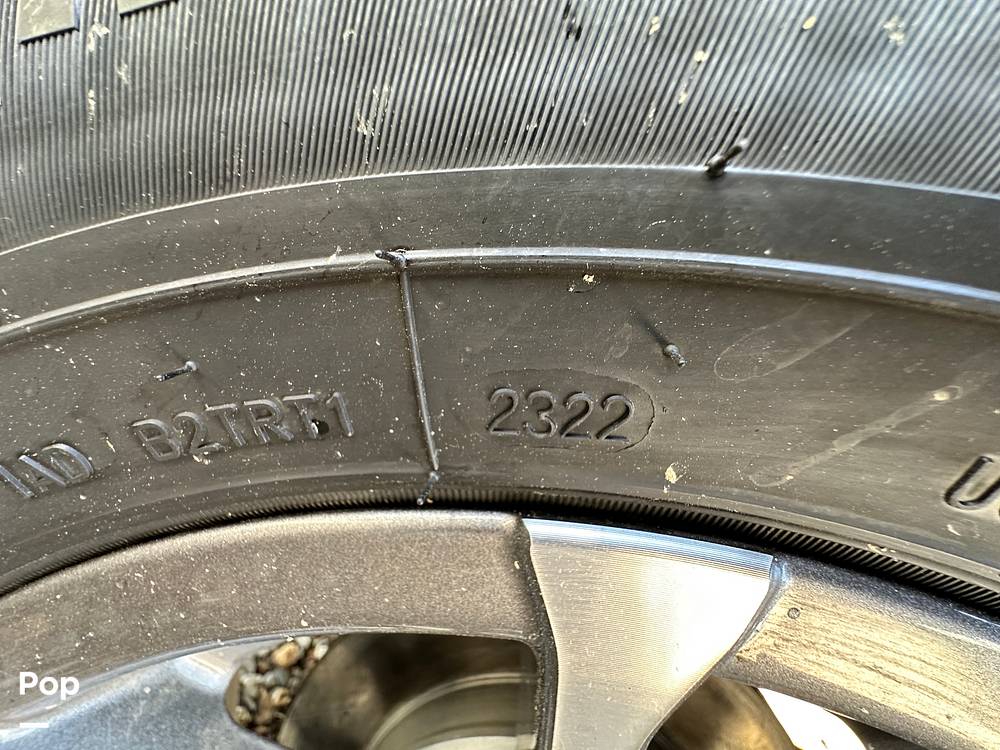 Slide: The Image of Sea-Doo Switch Cruise 21 2023 - 15515031