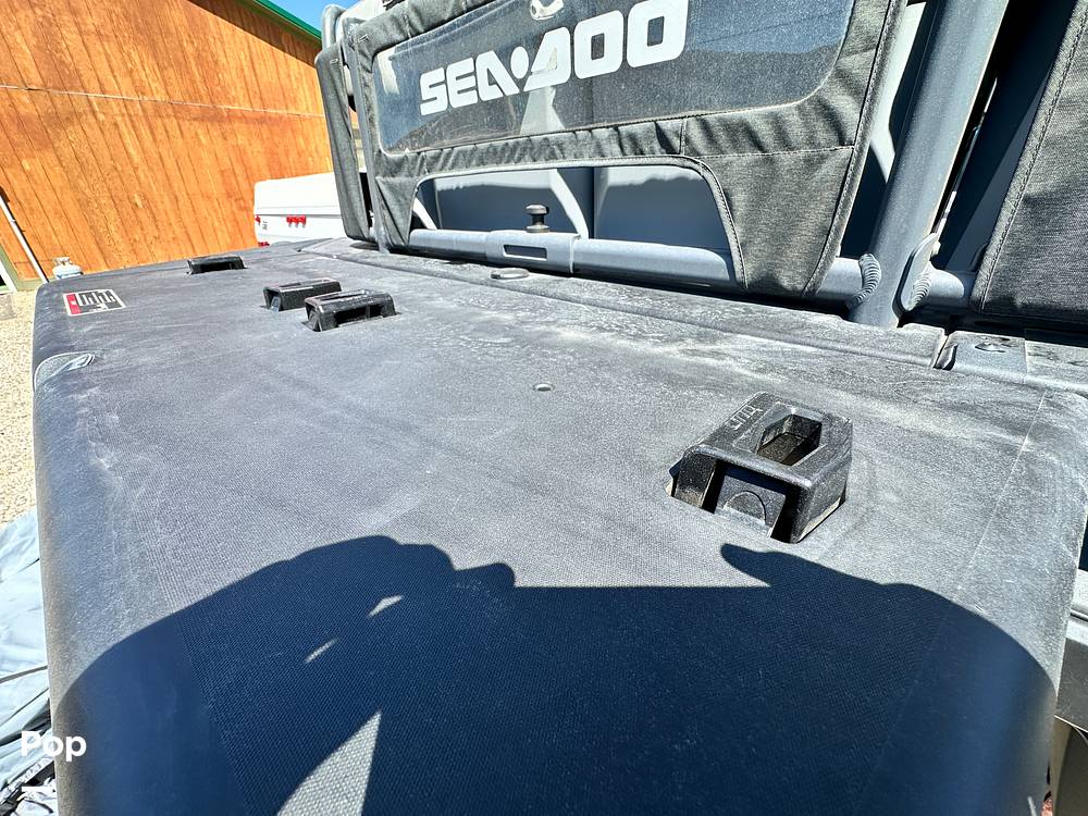 Slide: The Image of Sea-Doo Switch Cruise 21 2023 - 15515046