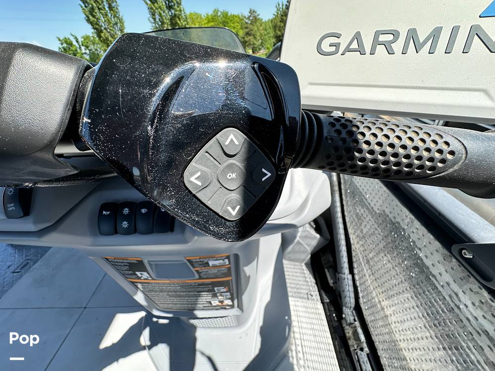 Slide: The Image of Sea-Doo Switch Cruise 21 2023 - 15515058