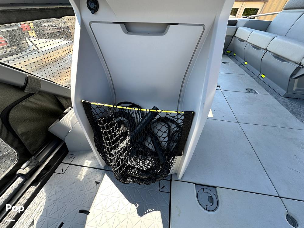 Slide: The Image of Sea-Doo Switch Cruise 21 2023 - 15515059