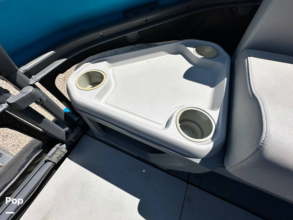 Slide: The Image of Sea-Doo Switch Cruise 21 2023 - 15515063