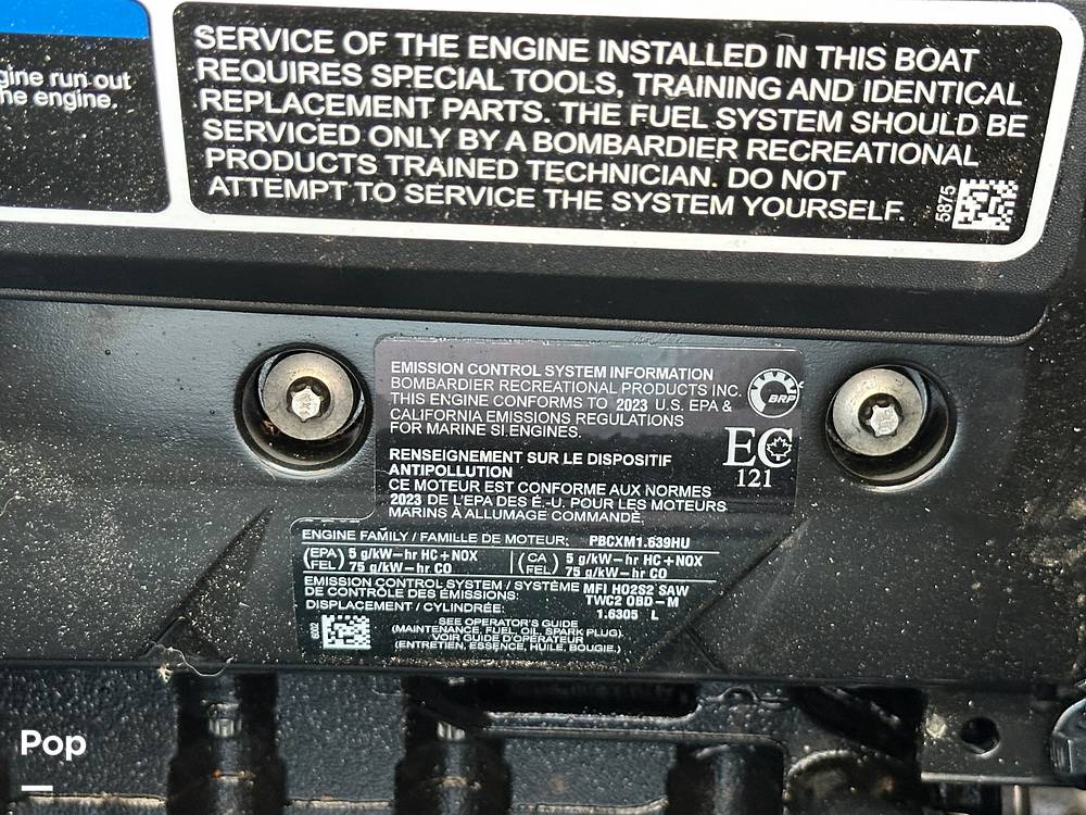 Slide: The Image of Sea-Doo Switch Cruise 21 2023 - 15515076