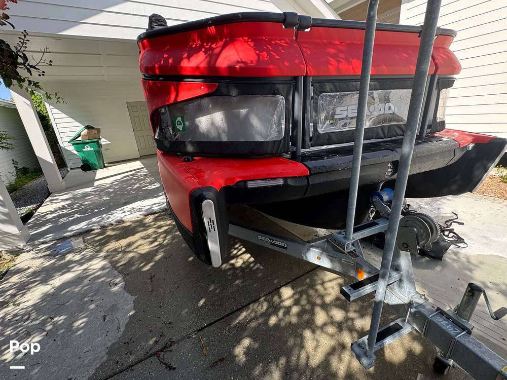 Slide: The Image of Sea-Doo switch Cruise 21 2023 - 15584774