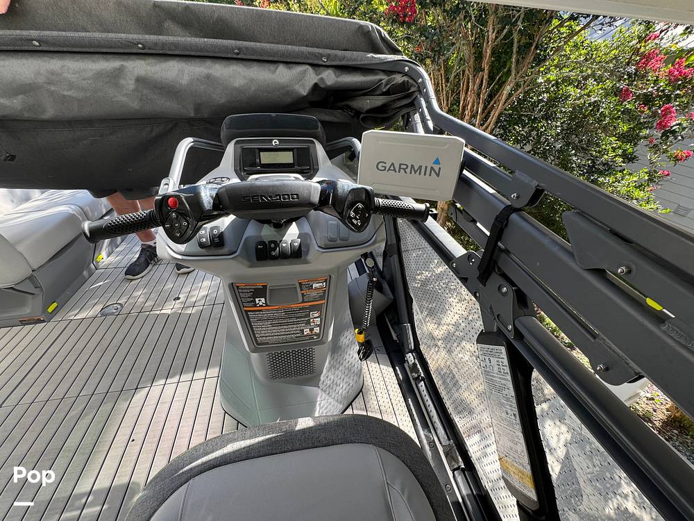 Slide: The Image of Sea-Doo switch Cruise 21 2023 - 15584776
