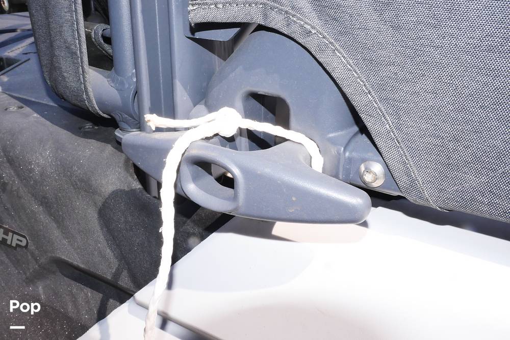 Slide: The Image of Sea-Doo Switch Cruise 21 2023 - 15241250