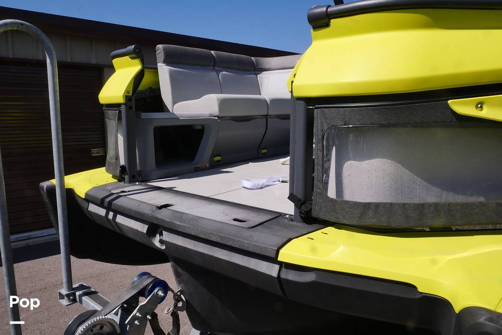 Slide: The Image of Sea-Doo Switch Cruise 21 2023 - 15241253
