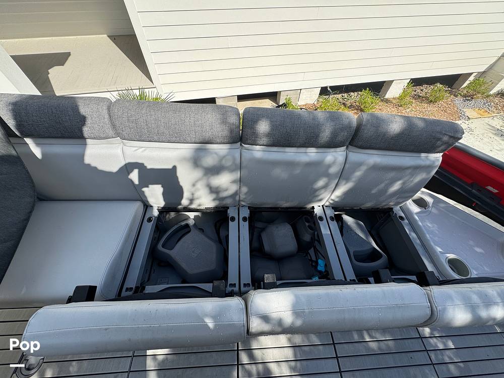 Slide: The Image of Sea-Doo switch Cruise 21 2023 - 15584785