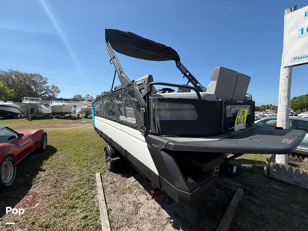Slide: The Image of Sea-Doo Switch Cruise 21 2023 - 33