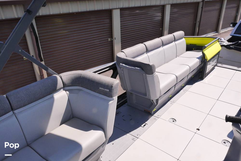Slide: The Image of Sea-Doo Switch Cruise 21 2023 - 15241261