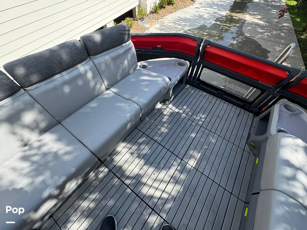Slide: The Image of Sea-Doo switch Cruise 21 2023 - 15584804