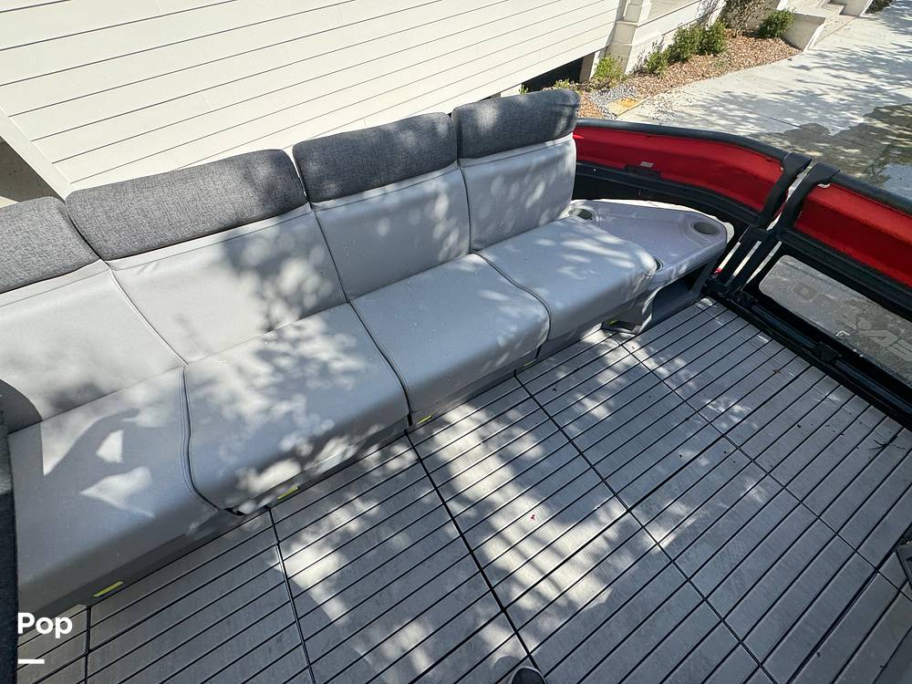 Slide: The Image of Sea-Doo switch Cruise 21 2023 - 15584805