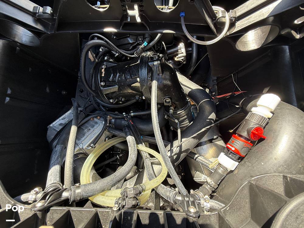 Slide: The Image of Sea-Doo Switch Cruise 21 I/O 2022 - 15136685