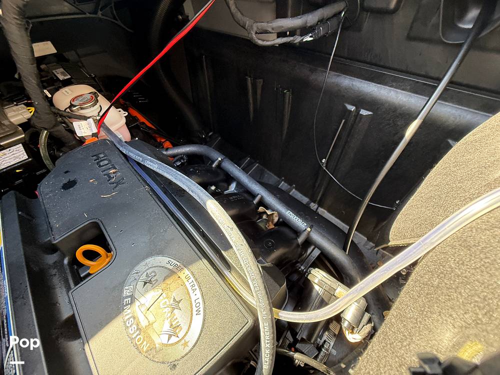 Slide: The Image of Sea-Doo Switch Cruise 21 I/O 2022 - 15136688