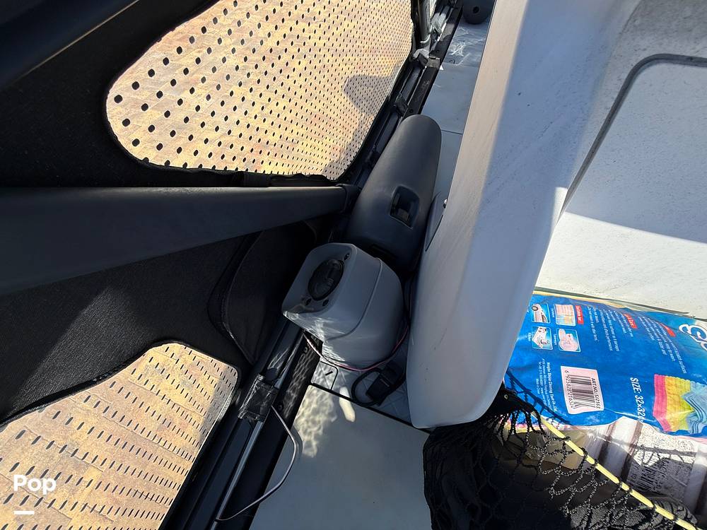 Slide: The Image of Sea-Doo Switch Cruise 21 I/O 2022 - 15136695