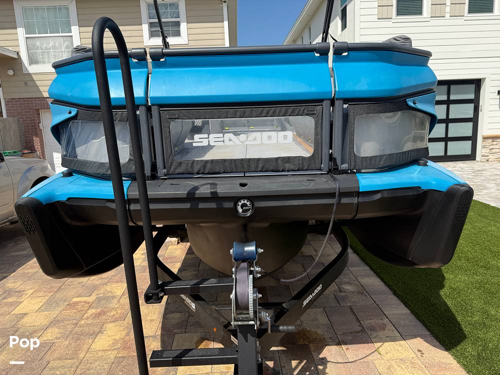 Slide: The Image of Sea-Doo Switch Cruise 21 I/O 2022 - 15227962